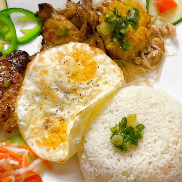 S5. Cơm Gà Nướng Đặc Biệt