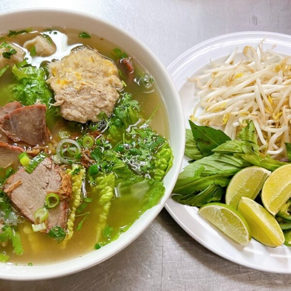 H1. Wonton Noodles