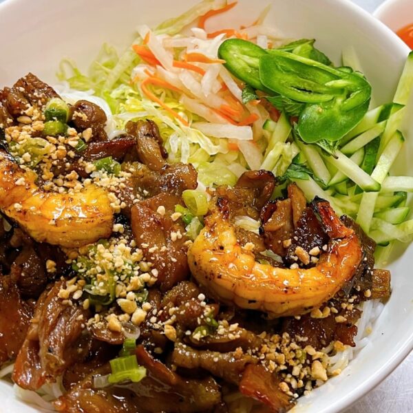 B3. Bún Tôm Thịt Nướng – Grilled Shrimp, Pork, and Vermicelli Noodles