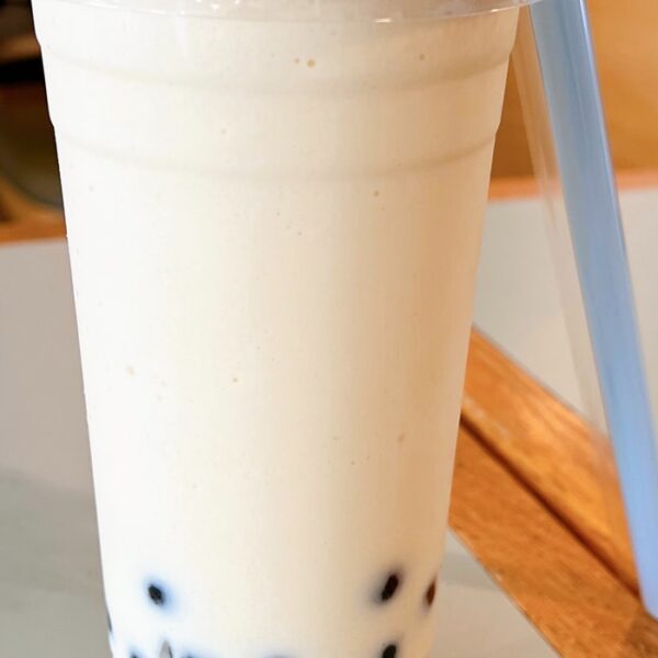 D19. Mixed Smoothies with Boba