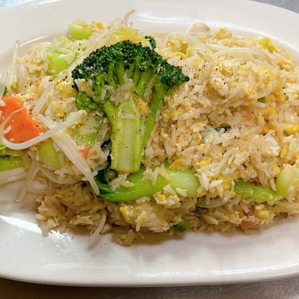 C12. Vegetable Fried Rice (Cơm Chiên Rau Cải)