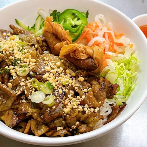 B2. Bún Thịt Nướng Chả Giò – Egg Roll, Grilled Pork and Vermicelli Noodles