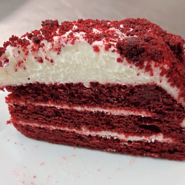 D33. Red Velvet Cake