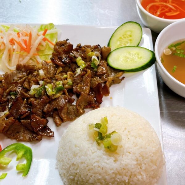 C2. Cơm Thịt Nướng – Grilled Pork Served With Rice
